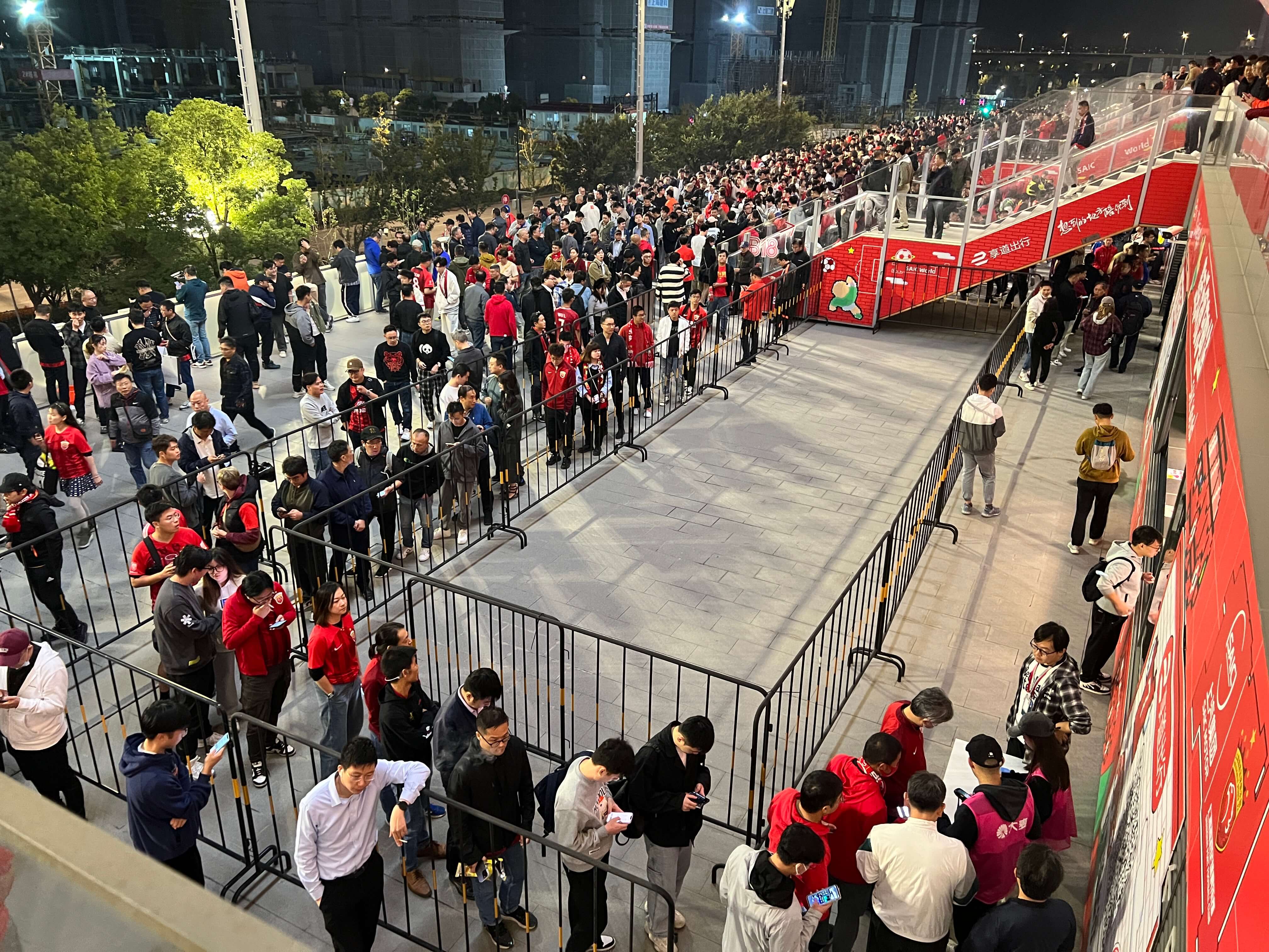 11_中场.JPG